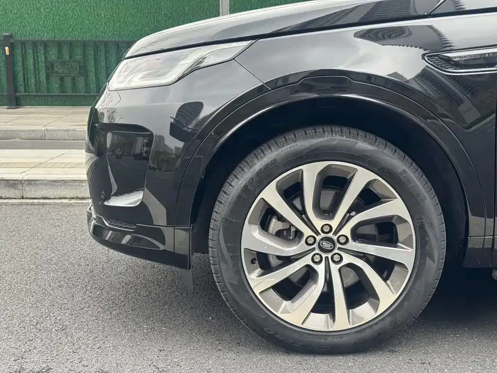 Land Rover Discovery Sport — фото 5