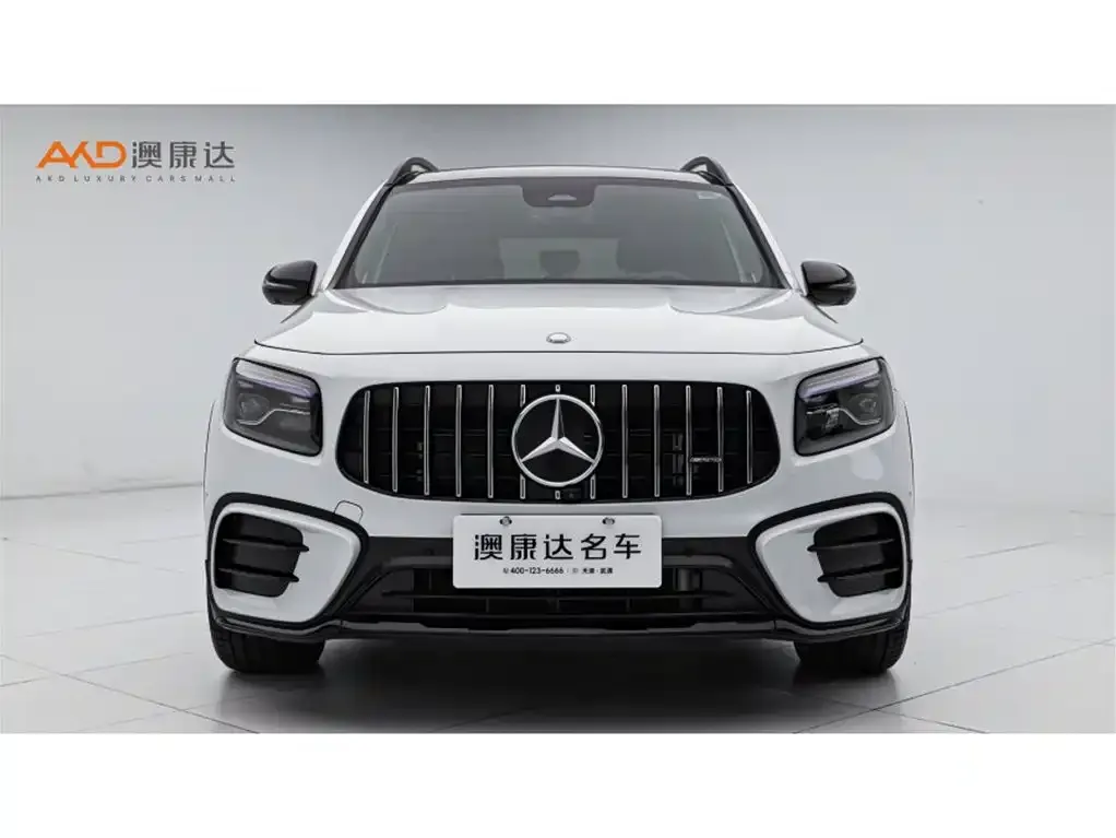 Mercedes-Benz GLB AMG — фото 3