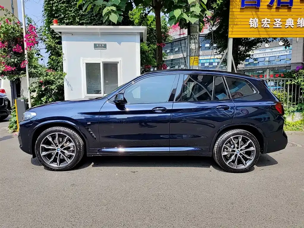 BMW X3 — фото 7