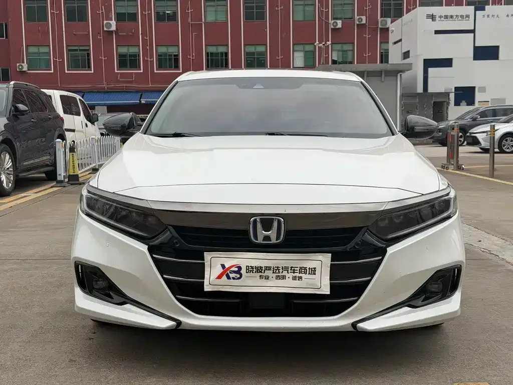 Honda Accord — фото 2