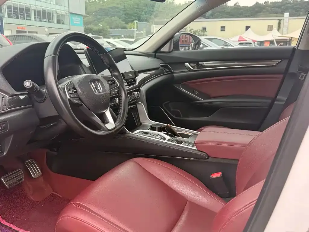 Honda Accord — фото 6