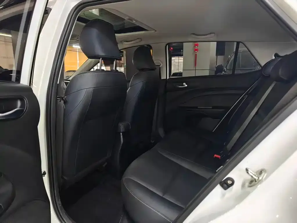 Kia KX1 — фото 3