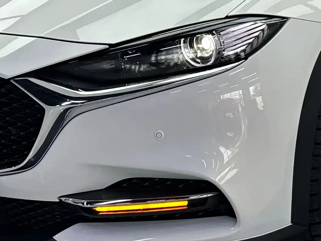 Mazda CX-4 — фото 6