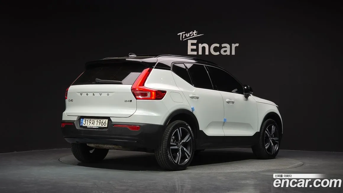 Volvo XC40 2022 из KR, фото 2