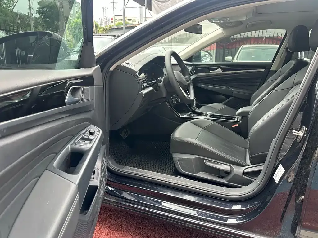 Volkswagen Passat 2025 из CN, фото 3