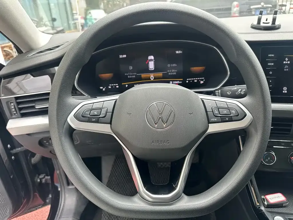 Volkswagen Passat 2025 из CN, фото 7