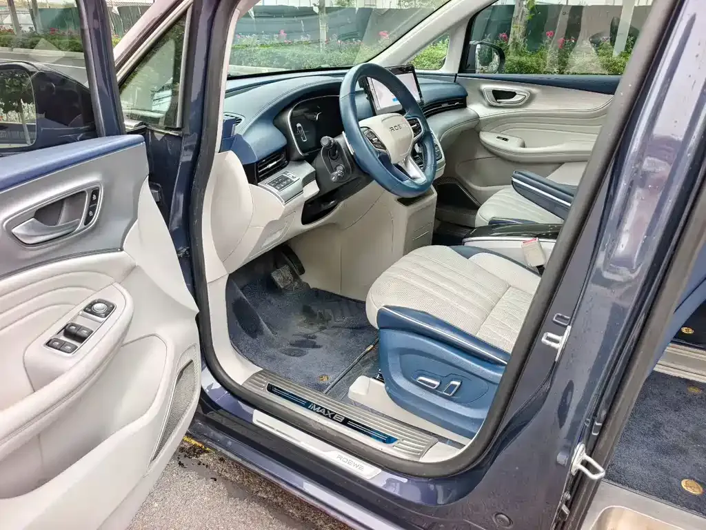 Roewe iMAX8 2021 из CN, фото 2