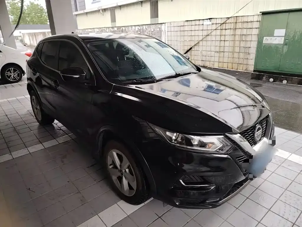 Nissan Qashqai — фото 4