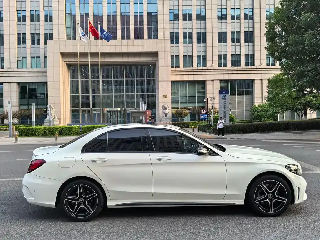 Mercedes-Benz C-Class — фото 5