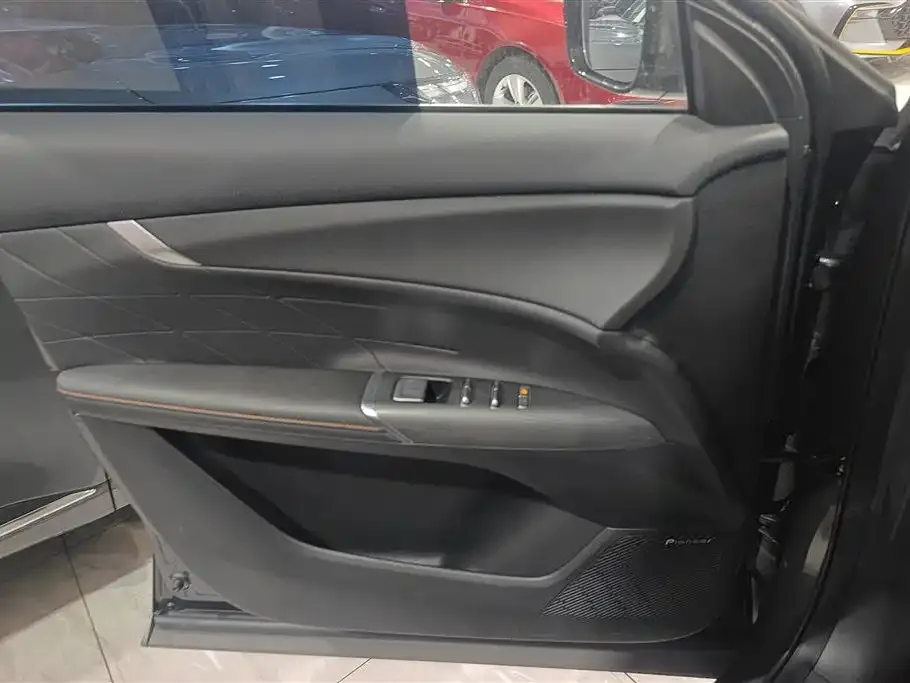 Changan CS75PLUS — фото 3