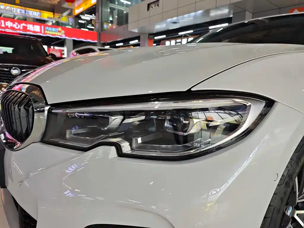 BMW 3 Series 2021 из CN, фото 3