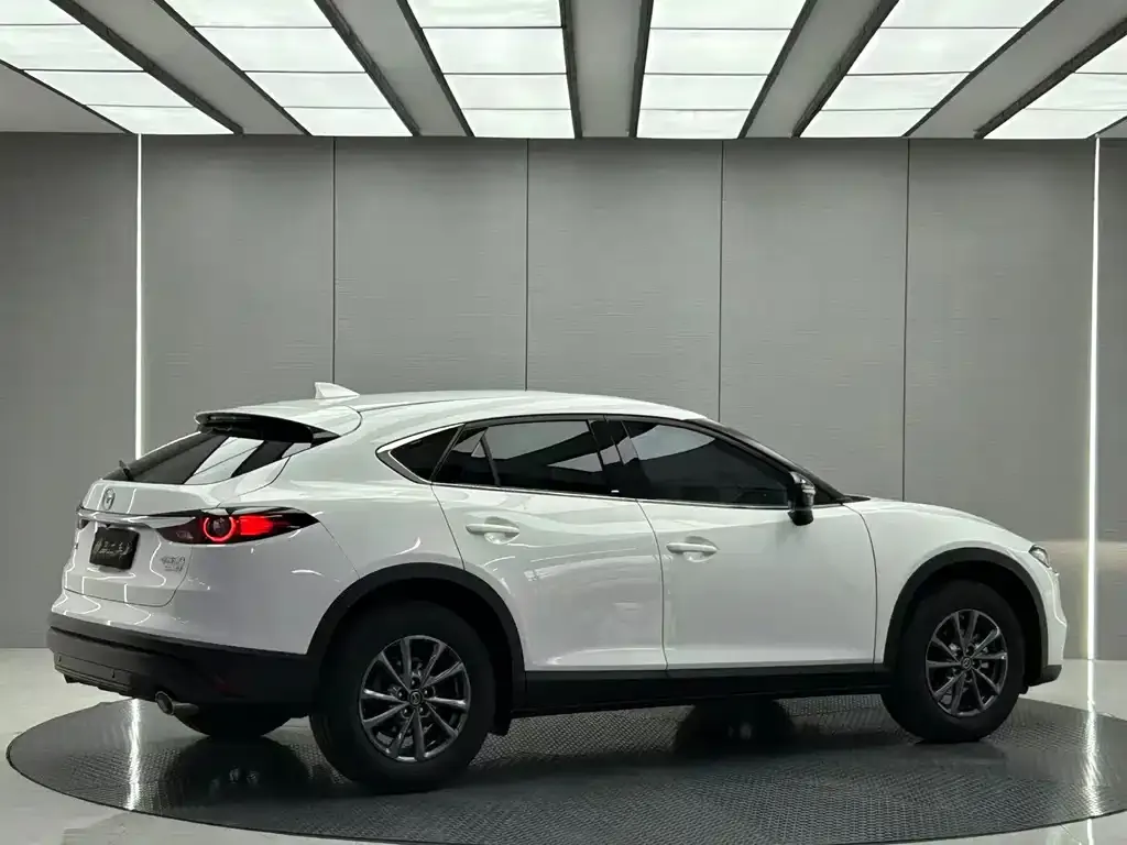 Mazda CX-4 — фото 7