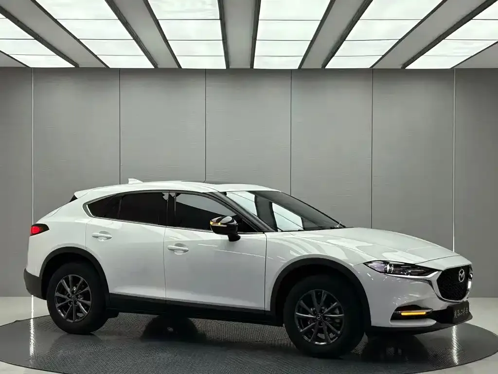 Mazda CX-4 — фото 8