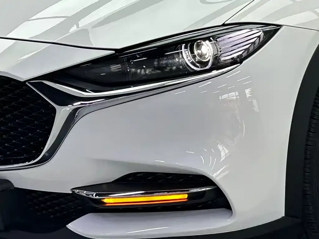 Mazda CX-4 — фото 4