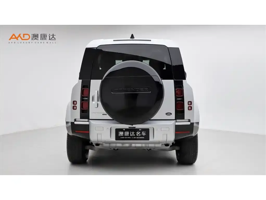 Land Rover Defender — фото 10