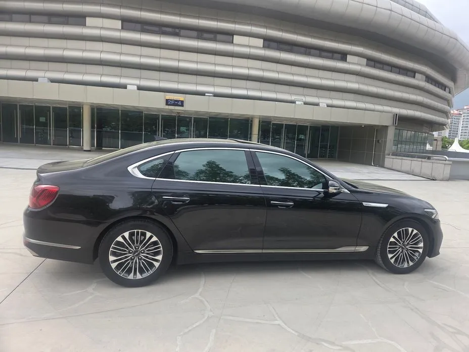 Kia K9 2023 из KR, фото 3