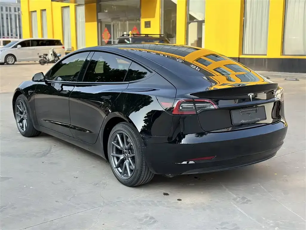 Tesla Model 3 2023 из CN, фото 9