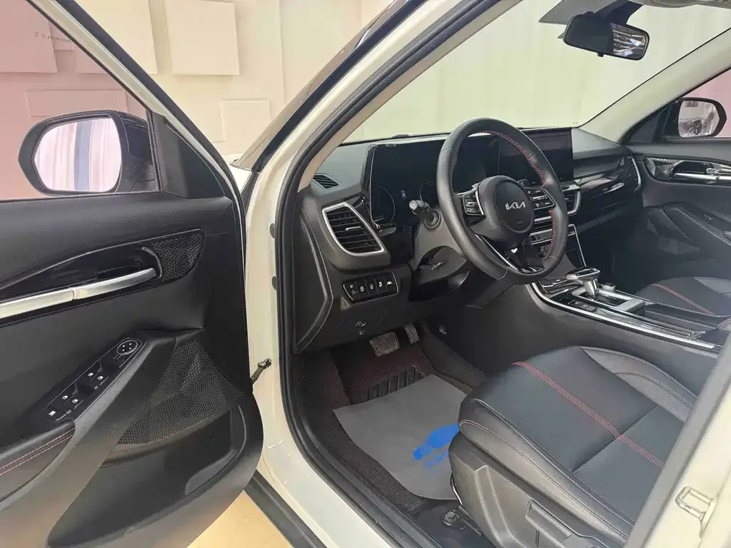 Kia KX3 — фото 9