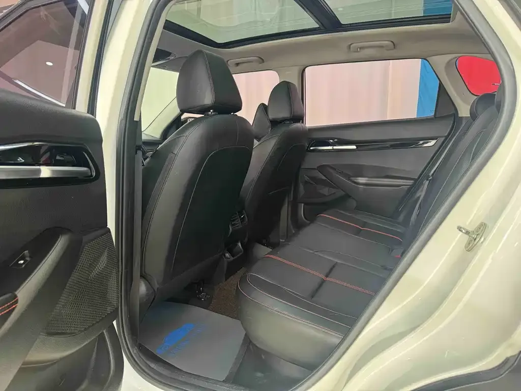 Kia KX3 — фото 8