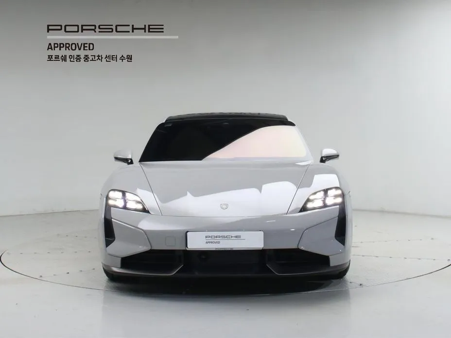 Porsche Taycan 2025 из KR, фото 10