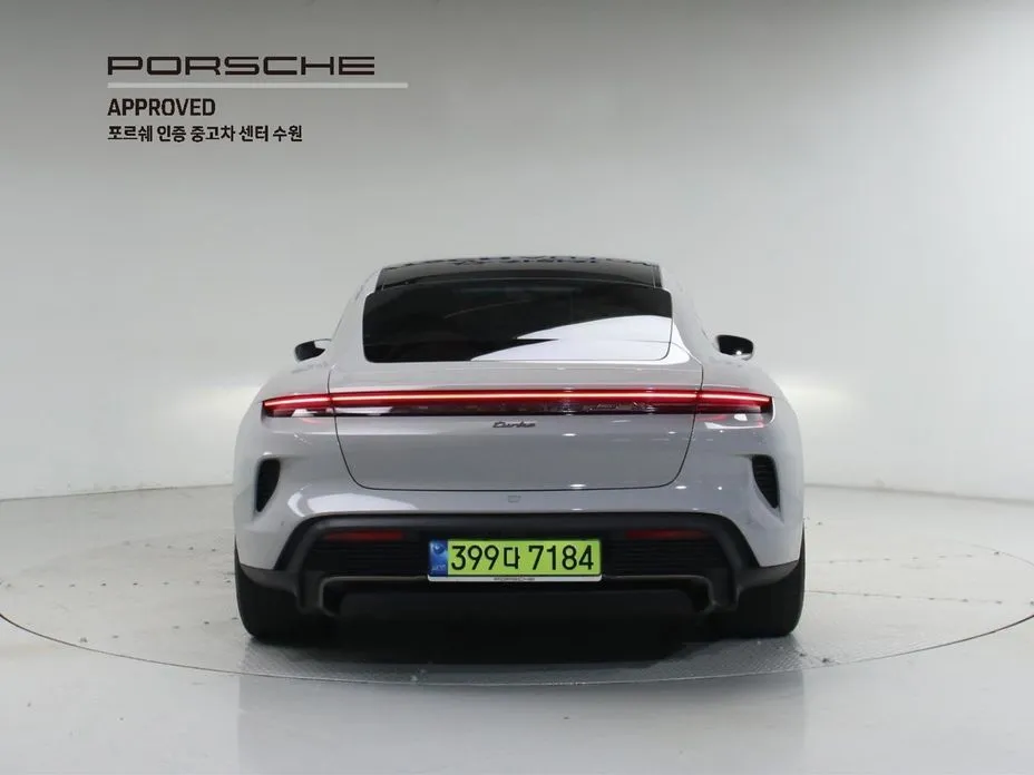 Porsche Taycan 2025 из KR, фото 3