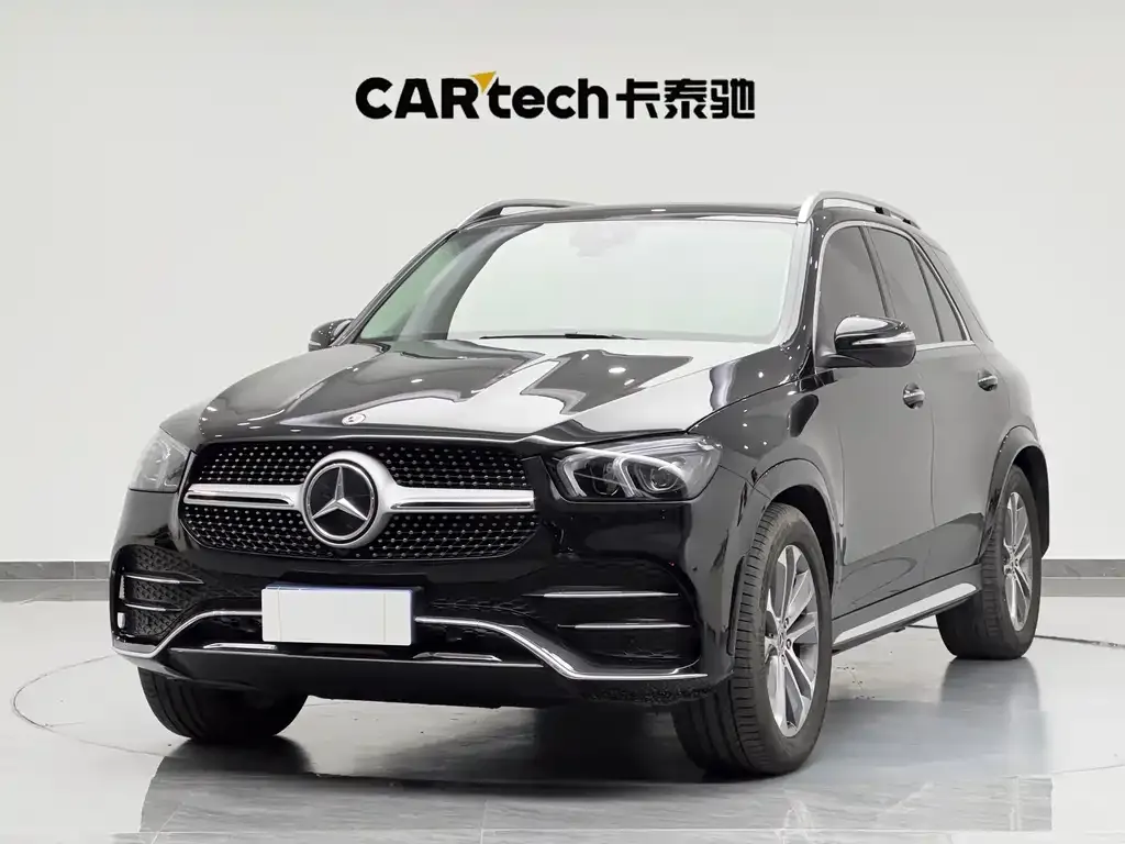 Mercedes-Benz GLE — фото 1