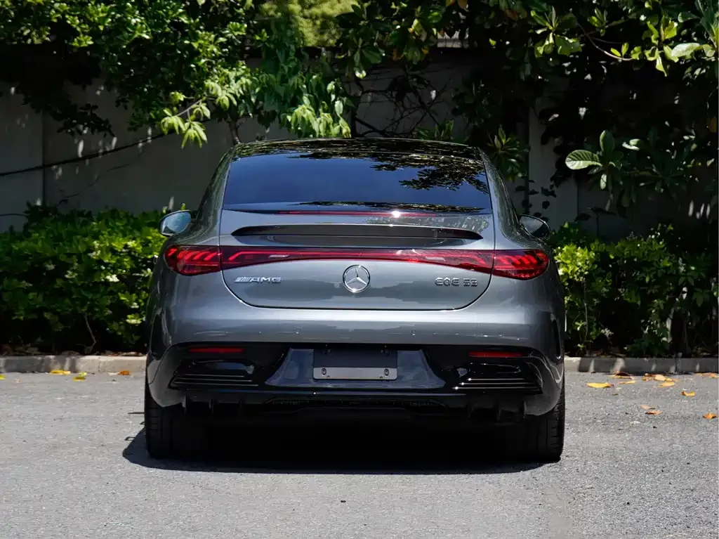 Mercedes-Benz EQE AMG 2024 из CN, фото 3