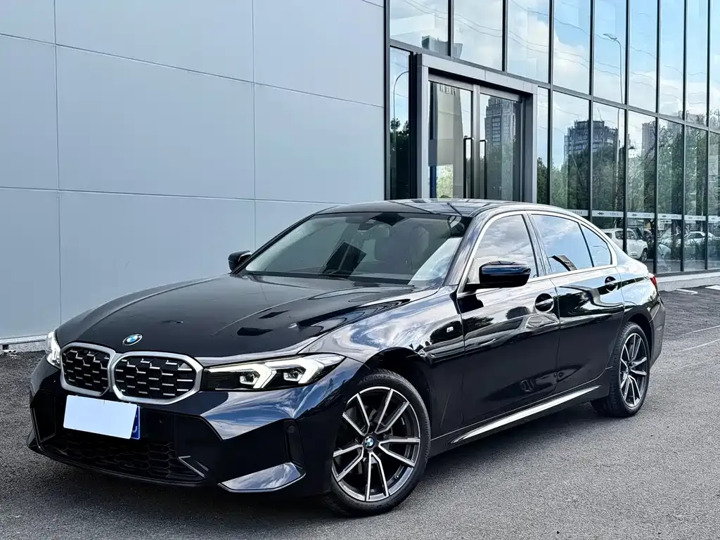 BMW 3 Series — фото 1