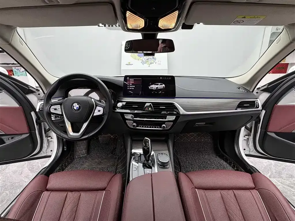 BMW 5 Series — фото 10