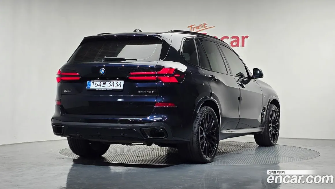 BMW X5 2025 из KR, фото 2