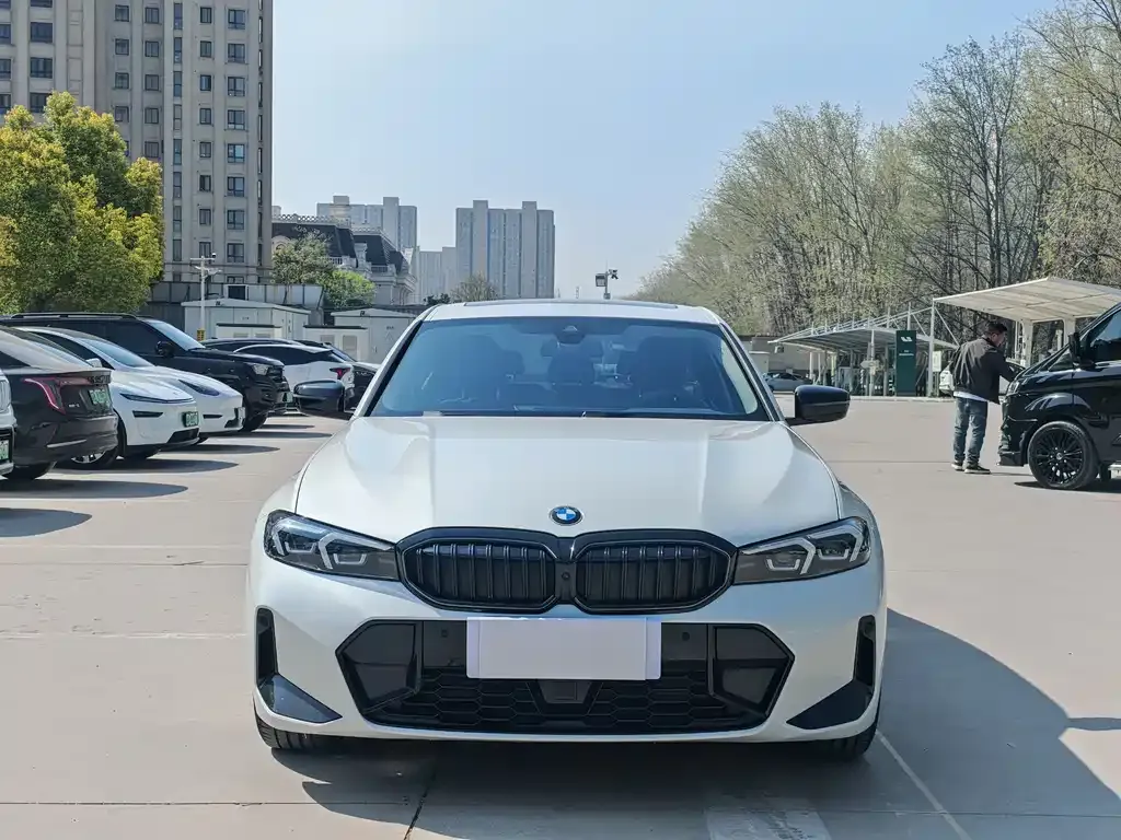 BMW 3 Series 2025 из CN, фото 8
