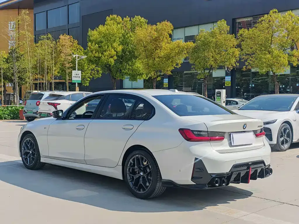 BMW 3 Series 2025 из CN, фото 10