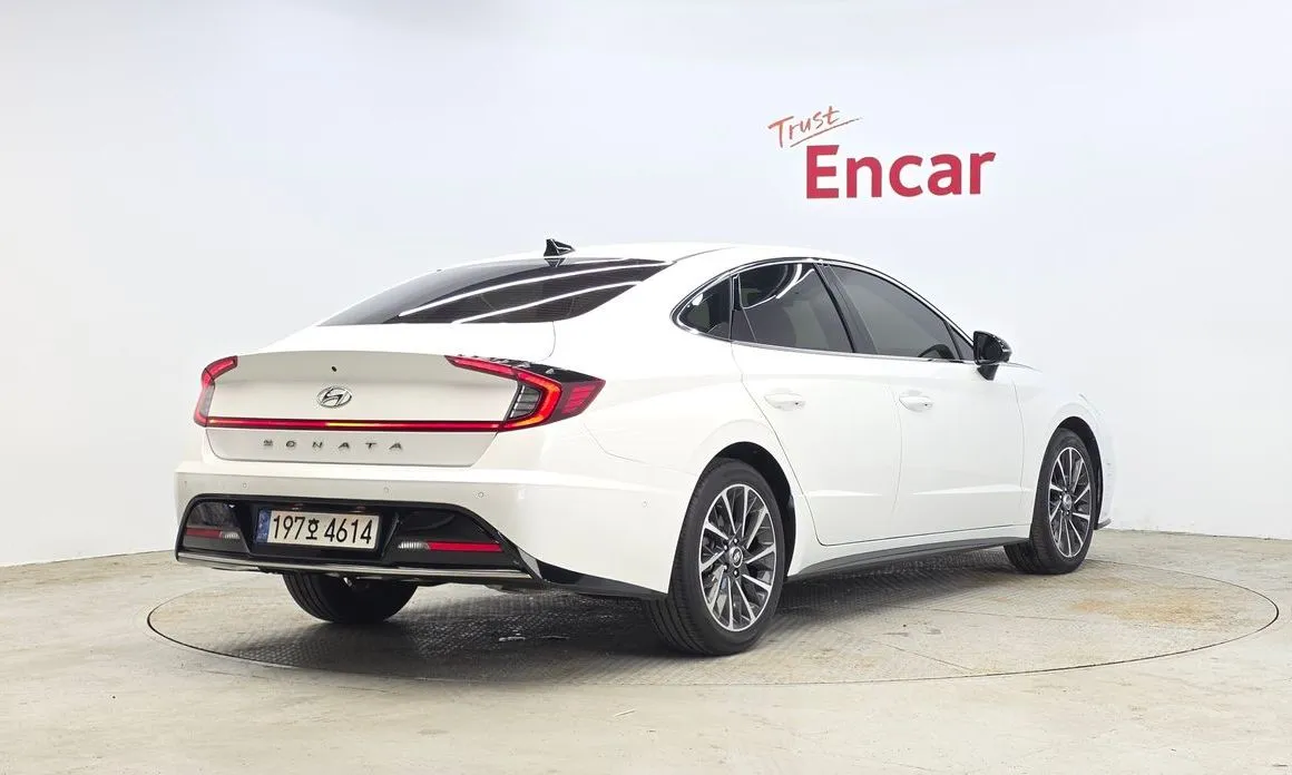 Hyundai Sonata 2022 из KR, фото 3