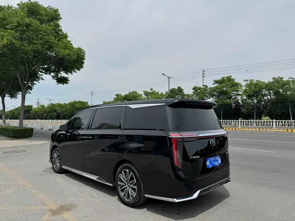 GAC Motor Trumpchi M8 — фото 8