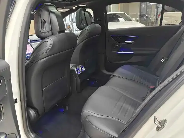 Mercedes-Benz C-Class 2023 из CN, фото 4