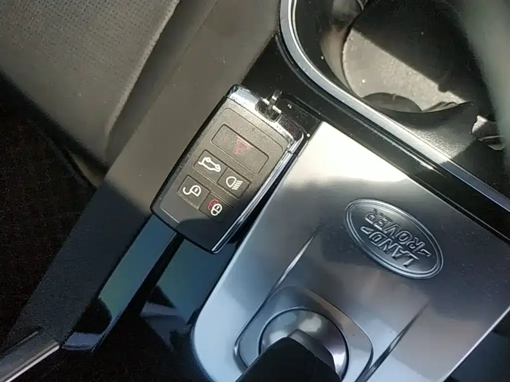 Land Rover Discovery Sport 2021 из CN, фото 8