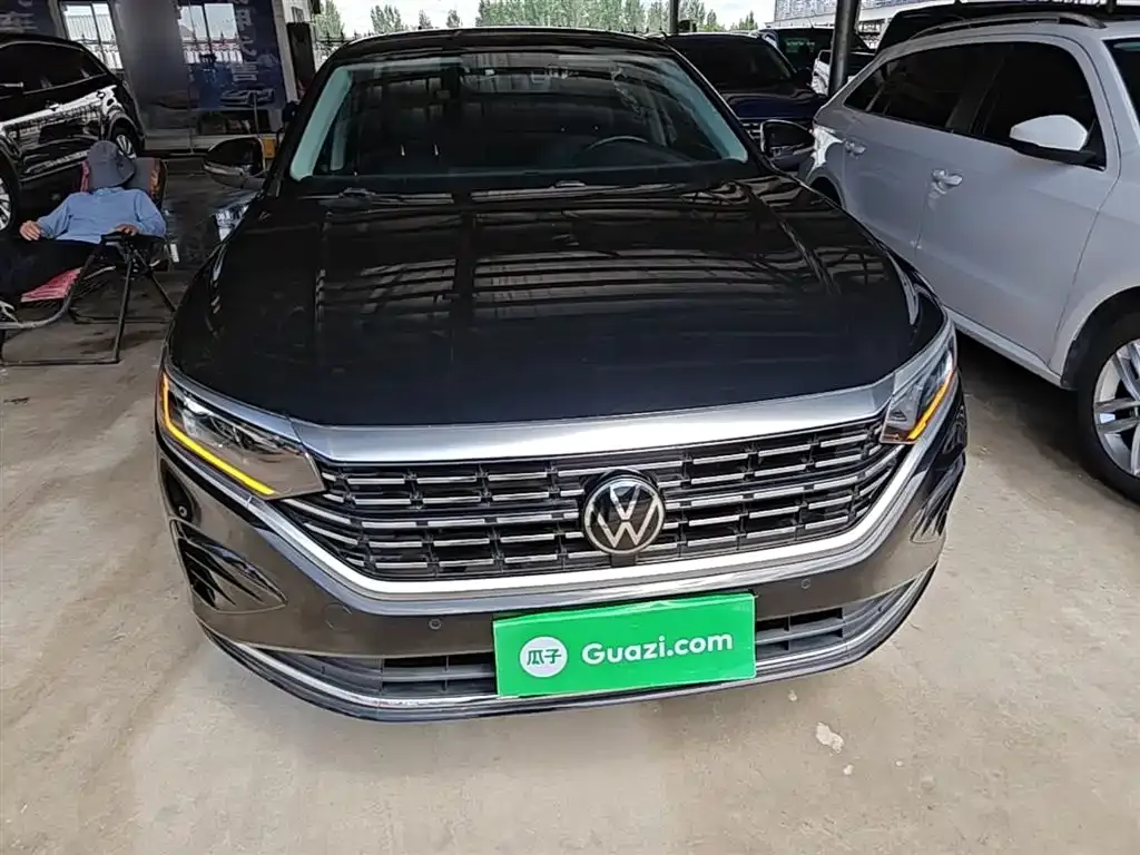 Volkswagen Passat — фото 10