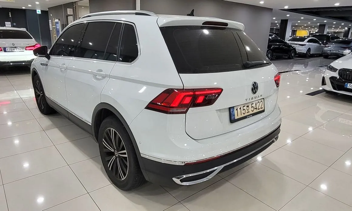 Volkswagen Tiguan — фото 2
