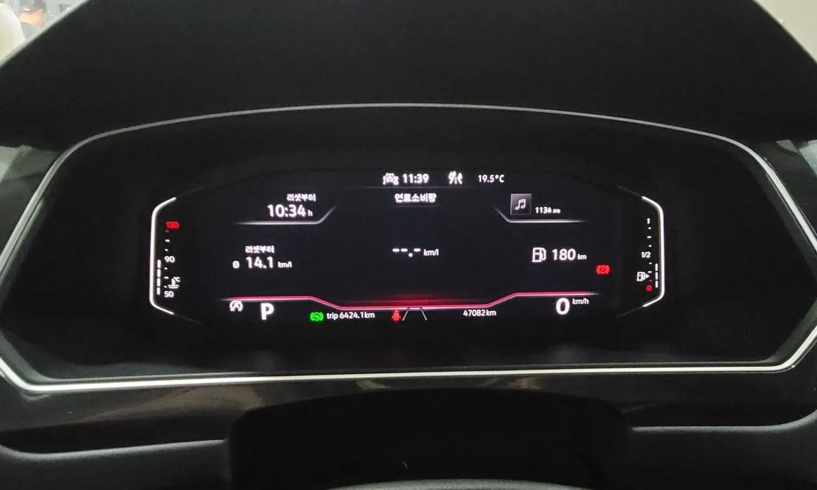 Volkswagen Tiguan — фото 6