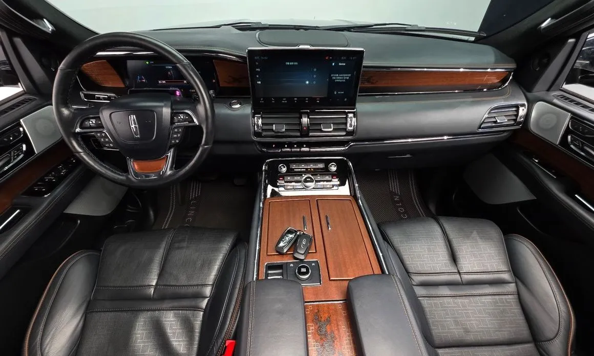 Lincoln Navigator 2023 из KR, фото 9
