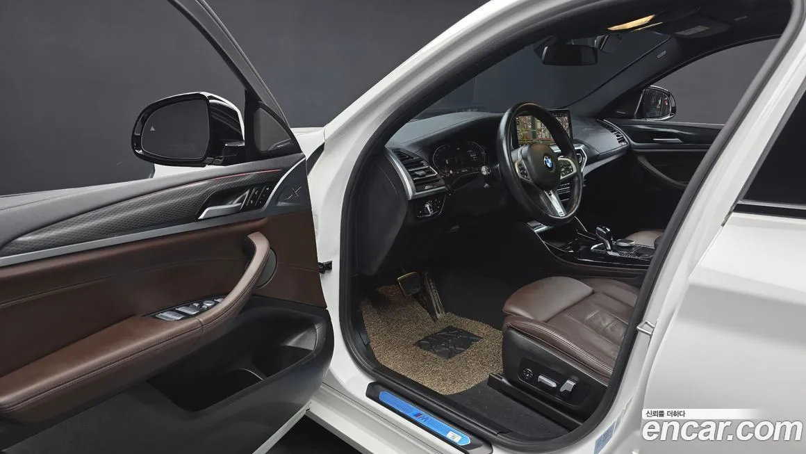 BMW X4 2023 из KR, фото 8