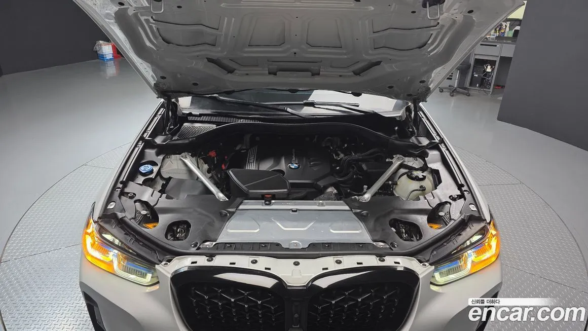 BMW X4 2023 из KR, фото 10