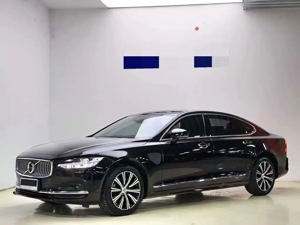Volvo S90 — фото 1