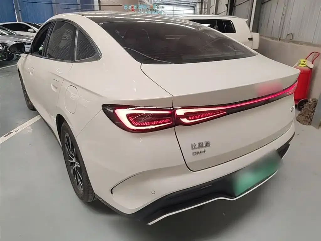 BYD Seal 06 — фото 8