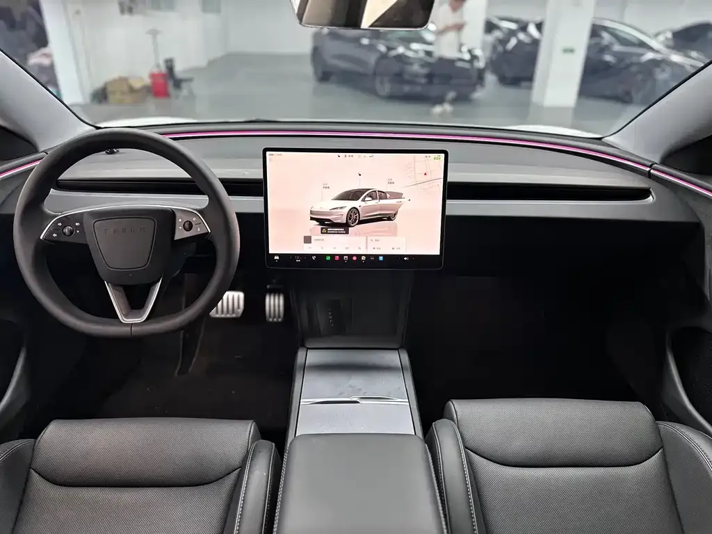 Tesla Model 3 — фото 6