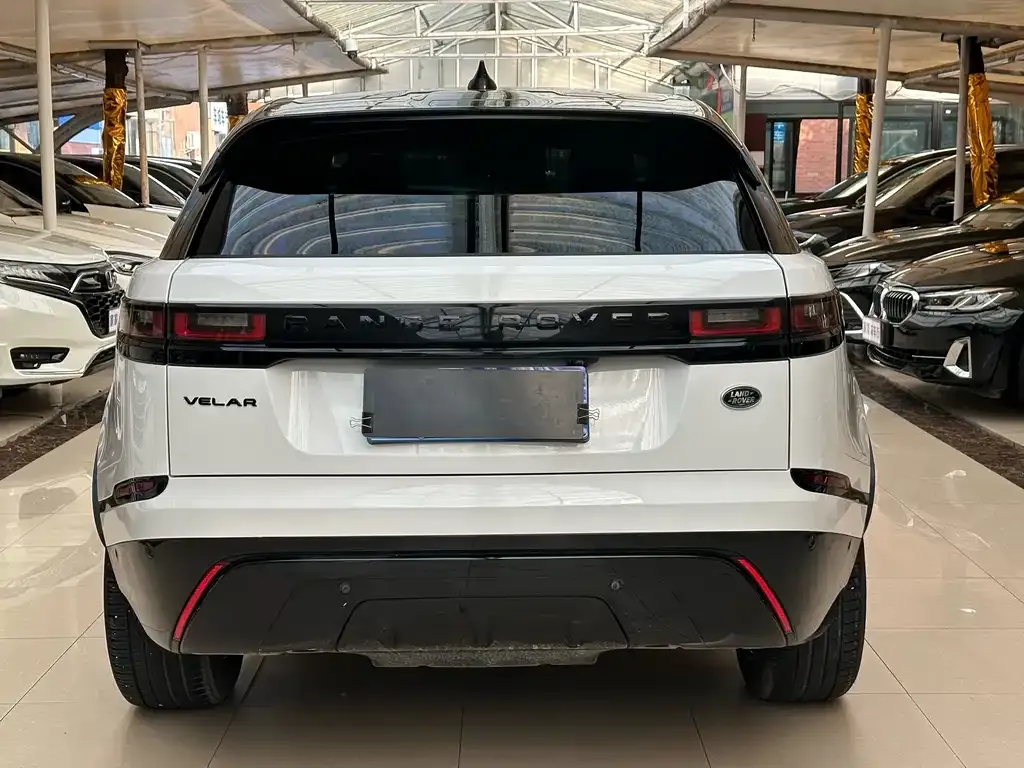 Land Rover Velar — фото 8
