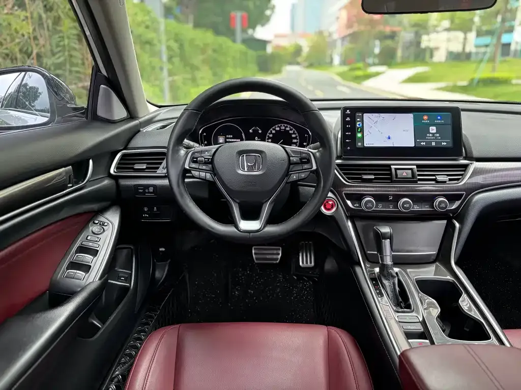 Honda Accord — фото 4