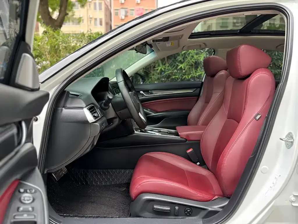 Honda Accord — фото 2
