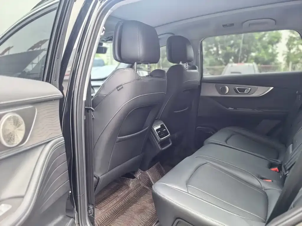 Chery Tiggo 8 PRO — фото 2