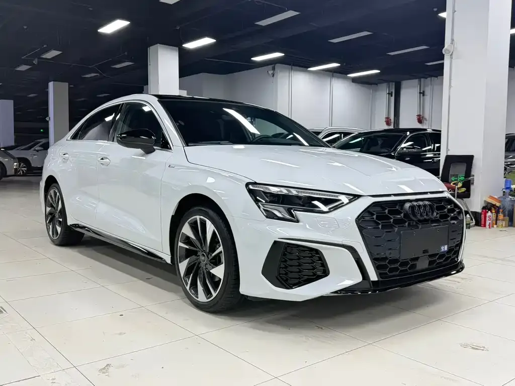 Audi A3 — фото 3